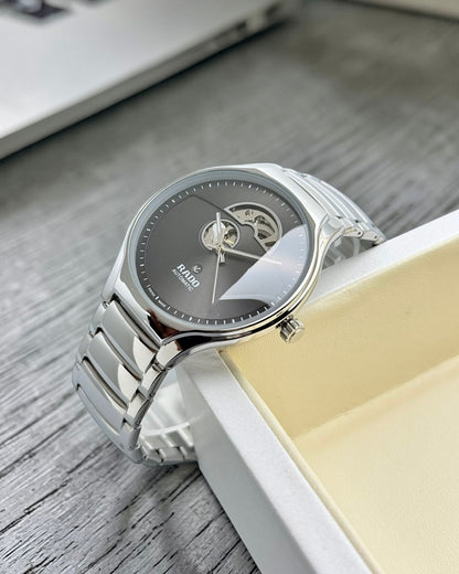 RADO With styling metal strap